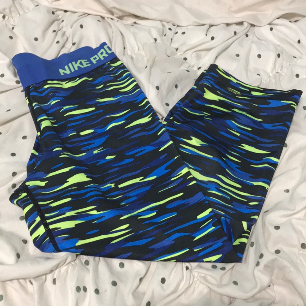 Nike pro leggings